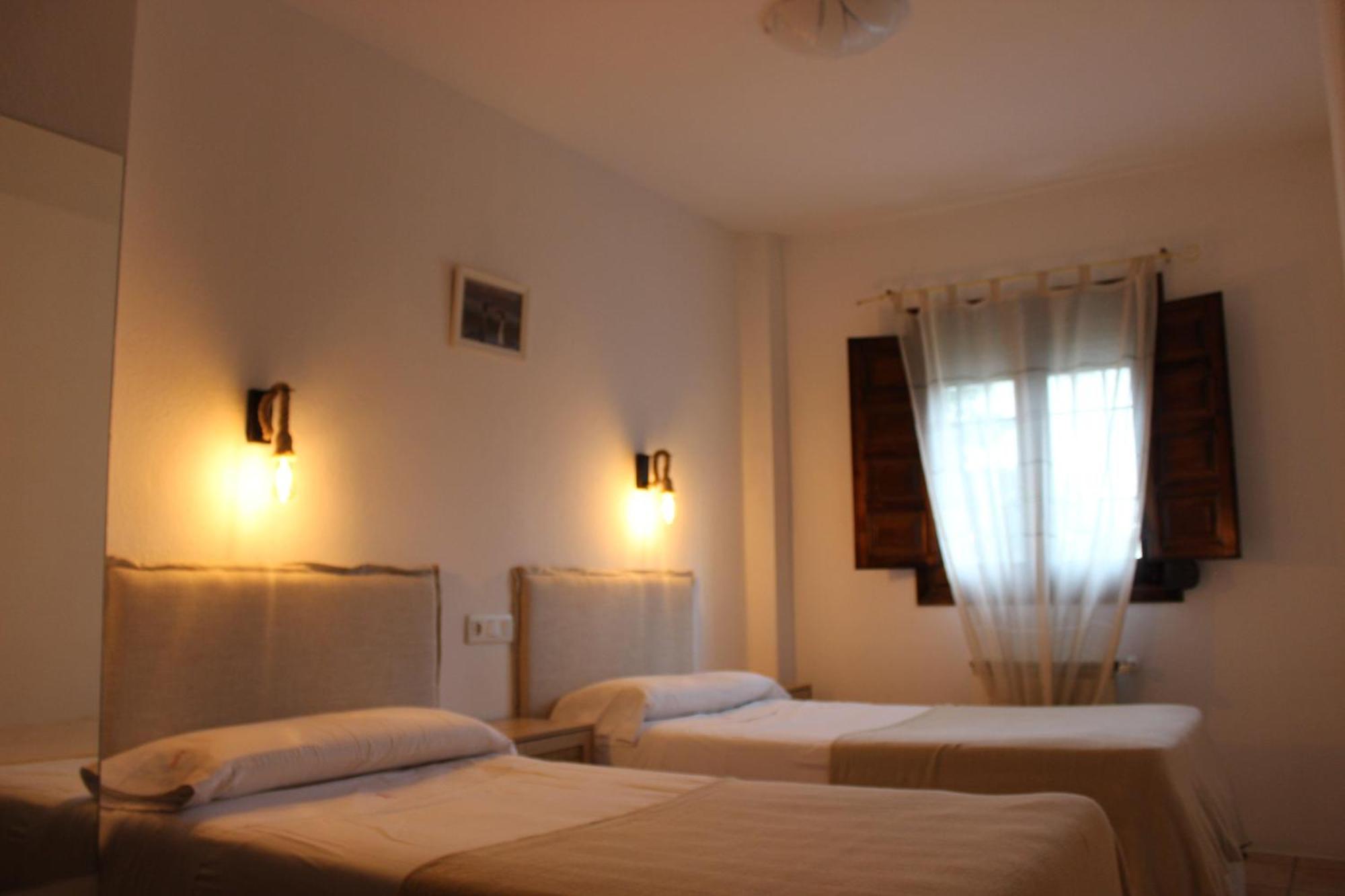 Apartamentos De Astroturismo La Canada Torrejón el Rubio Exteriér fotografie